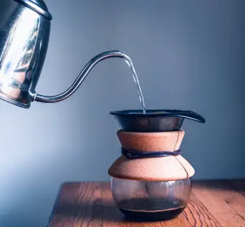 Advantages and Disadvantages of a Pour Over Coffee Maker